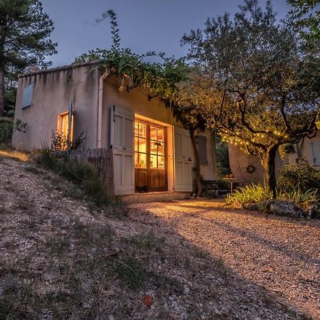 La Petite Maison Vaugines Zewnętrze zdjęcie