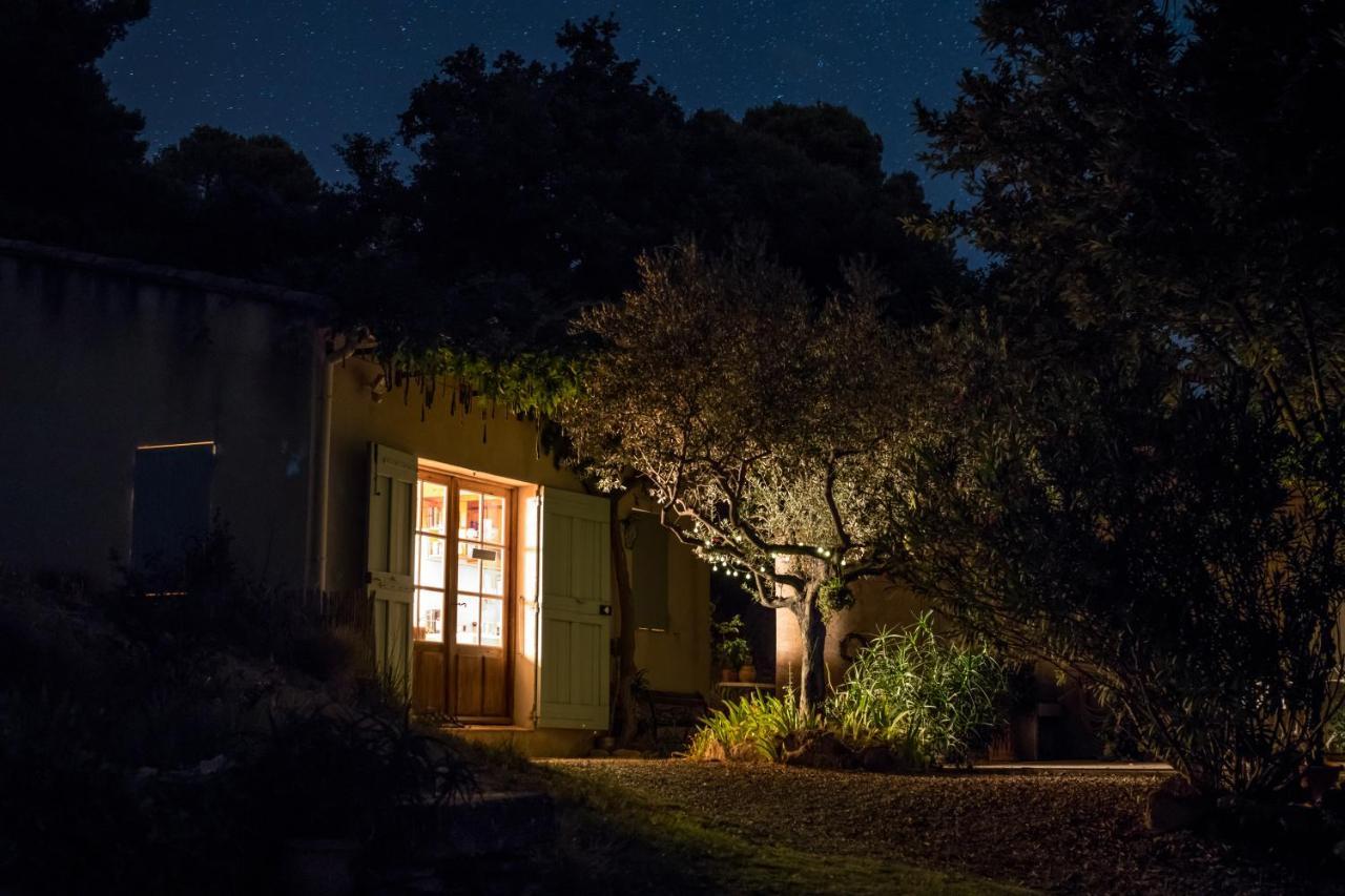 La Petite Maison Vaugines Zewnętrze zdjęcie